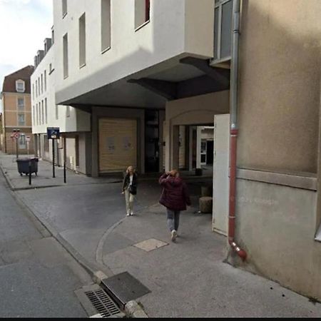 Le Saint B Au Pied De La Cathedrale Saint Benigne Leilighet Dijon Eksteriør bilde